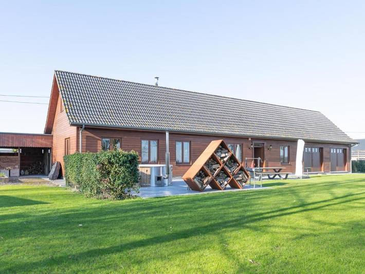 Maison de vacances pour 8 personnes, avec Jacuzzi ainsi que Terrasse et Jardin à Wingene