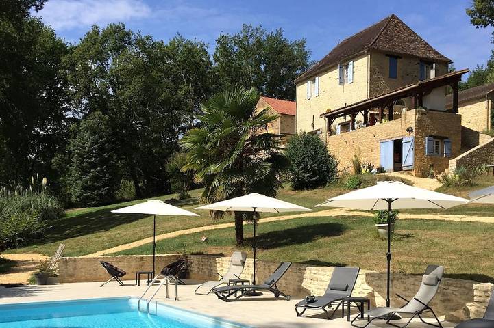 Maison de vacances pour 5 personnes, avec Terrasse ainsi que Jardin et Piscine à Le Buisson-de-Cadouin