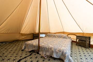 Camping pour 2 Personnes dans Auriac-du-Périgord, Périgord Noir, Photo 4