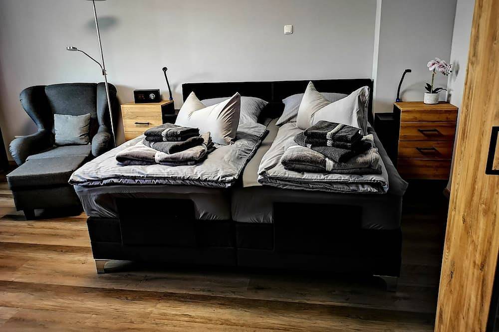 Ganze Wohnung, Kleine Ferienwohnung nahe Düsseldorf Flughafen/Messe in ländlicher Umgebung in Meerbusch, Niederrhein