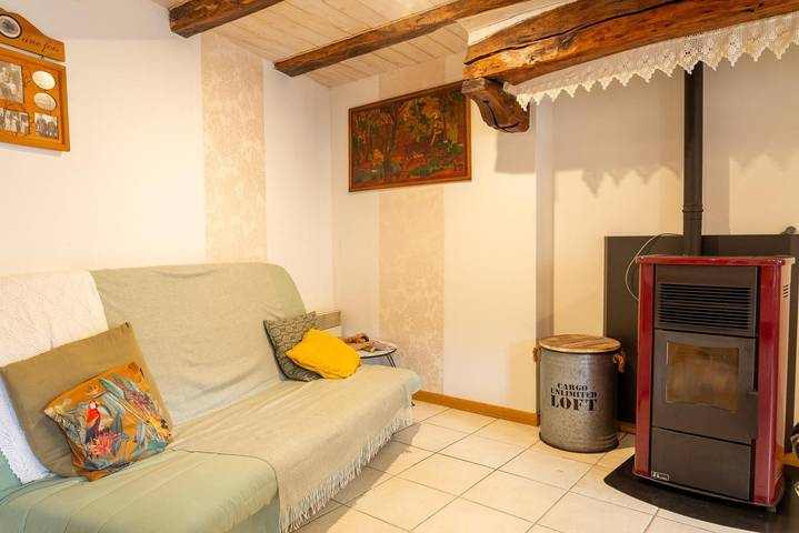 Gîte pour 4 personnes, avec terrasse et vue, animaux acceptés dans Les Salces - 4