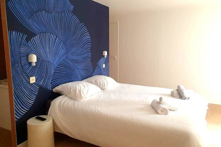 Apartamento entero, Apartment with terrace and Jacuzzi Pyramid view in Vienne (Isère), Región de Vienne
