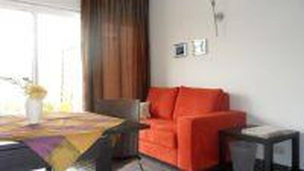 Geheel vakantieappartement, Vakantieappartement voor 3 personen met balkon in Senheim, Cochem-Zell