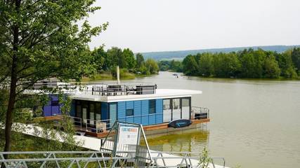 Ferienhaus für 4 Personen, mit Terrasse und Seeblick im Weserbergland