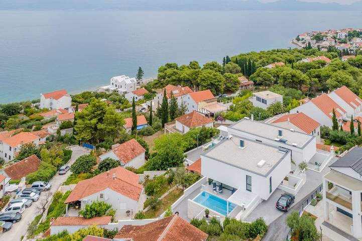 Ferienhaus für 16 Personen, mit Pool und Garten, mit Haustier in Split-Dalmatien - 3