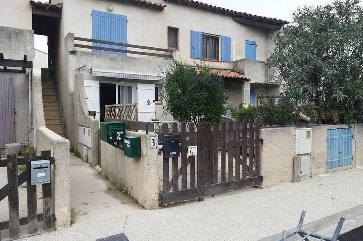 Entire apartment, Lovely new apartment 10 minutes walk from the beach! in Saintes-Maries-de-la-Mer, Arles region