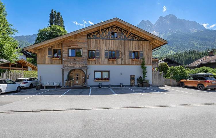 BnB für 2 Personen, mit Terrasse und Garten sowie Pool und Sauna am Eibsee