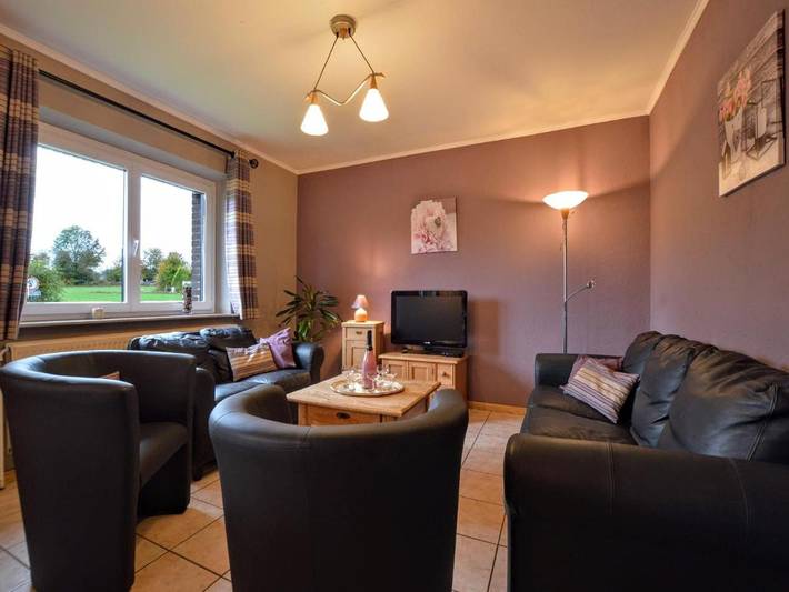 Location de vacances pour 9 personnes, avec jardin dans Sourbrodt - 3