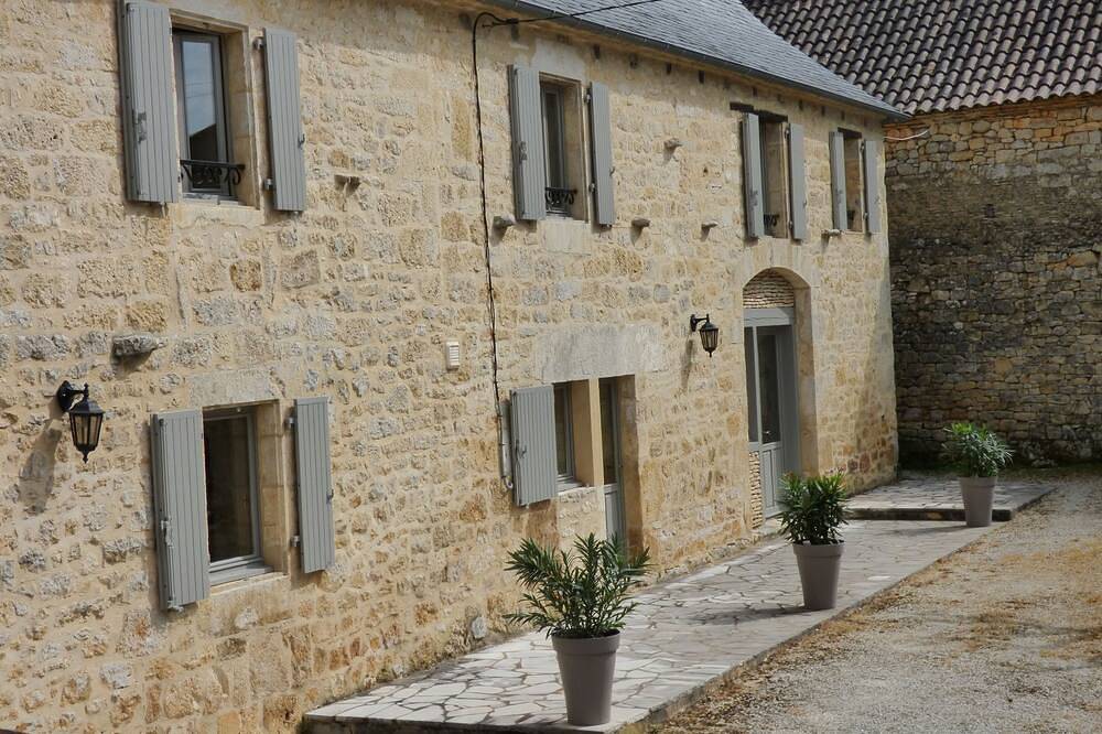 Grande maison du 18 eme a Salignac-Eyvigues en Sarladais. in Salignac-Eyvigues, Périgord Noir