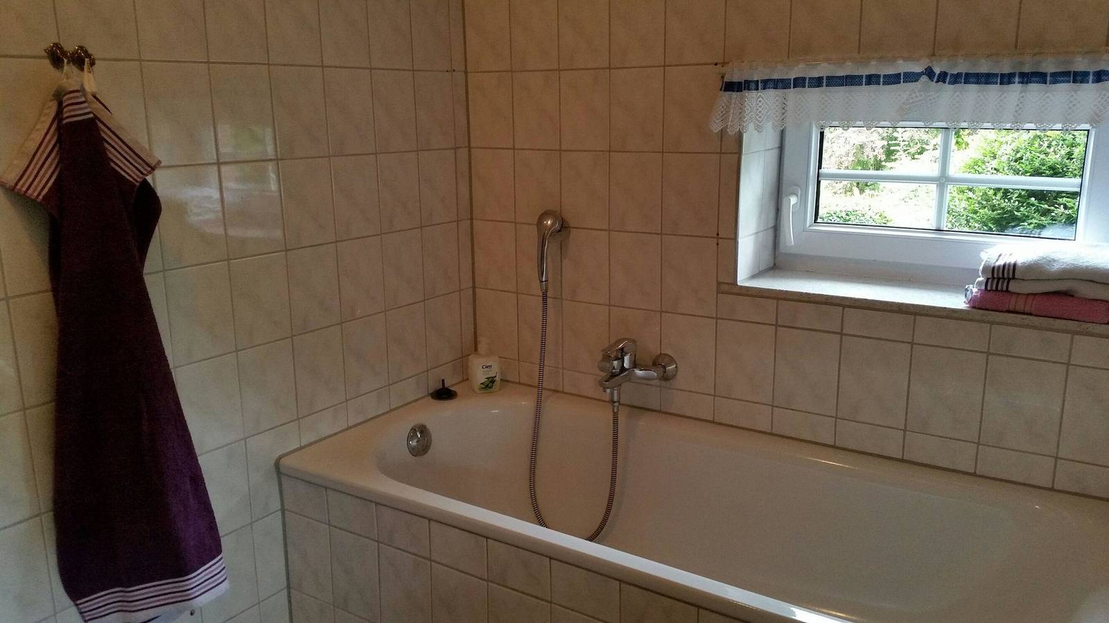 Ganze Ferienwohnung, Haus Schiffer - Ferienwohnung "Finja" in Rhauderfehn, Emsland