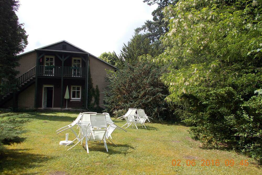 Ganze Wohnung, Forsthaus Metzelthin - Urlaub mit Hund in Klosterwalde, Templin