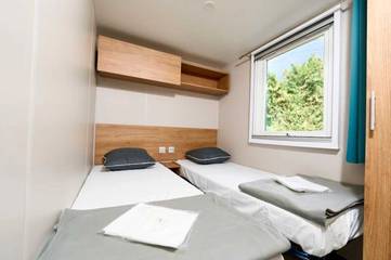 Camping pour 6 Personnes dans Malemort-du-Comtat, Parc naturel régional du Mont-Ventoux, Photo 4