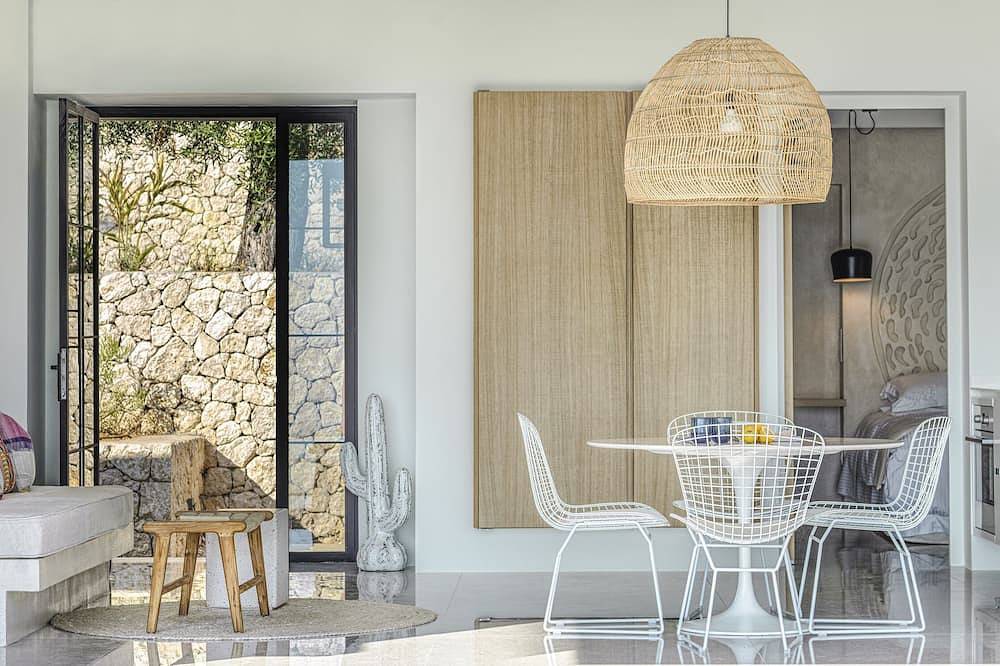 Mimi and Coco villa Juno in Paramonas, Korfu