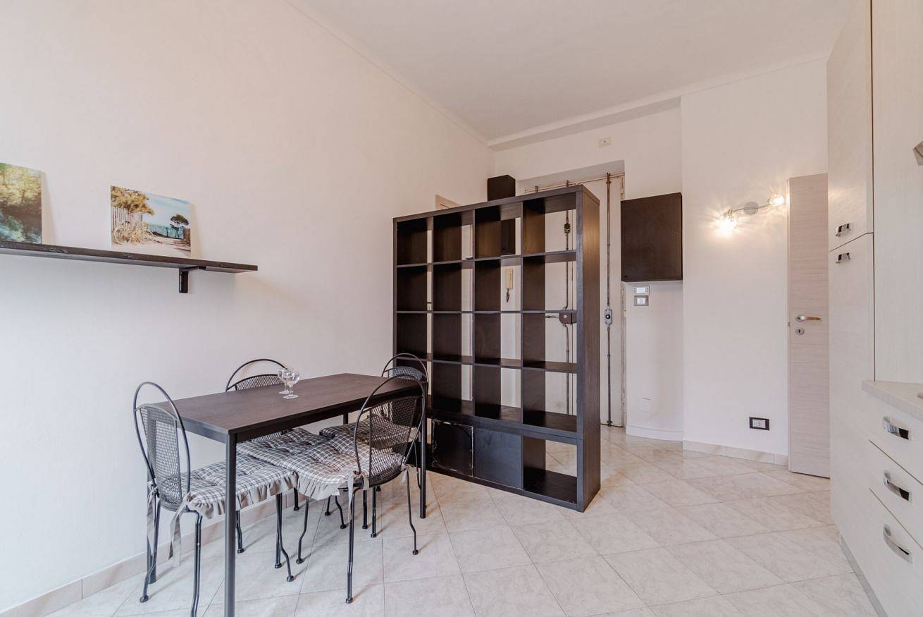 Ganze Wohnung, Ferienwohnung für 2 Personen mit Balkon/Terrasse in Turin, Turin Provinz
