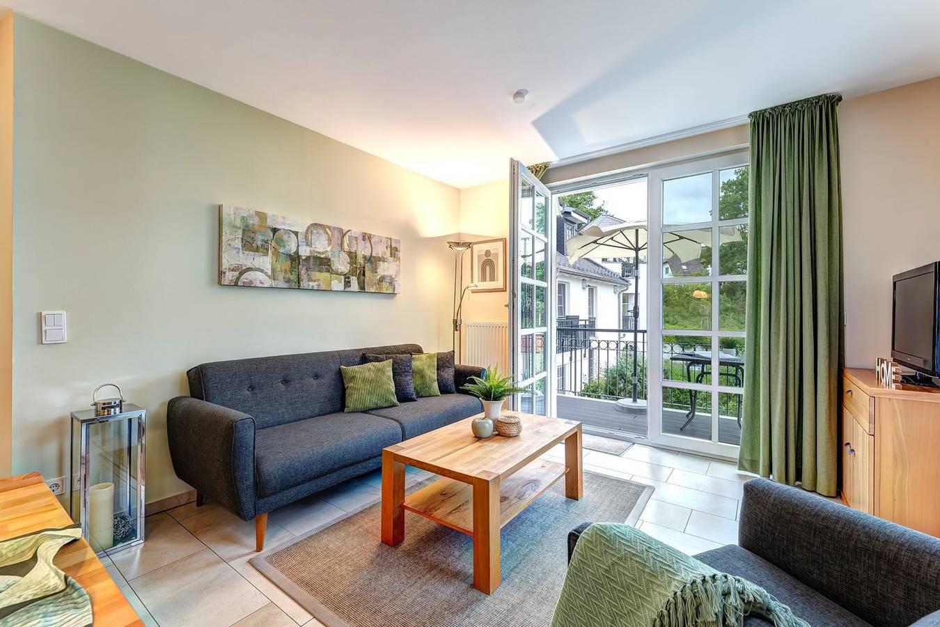 Apartamento entero, Herzlich Willkommen in der Residenz am Balmer See Whg. Bs11 in Balm auf Usedom. in Balm, Benz (desambiguación)