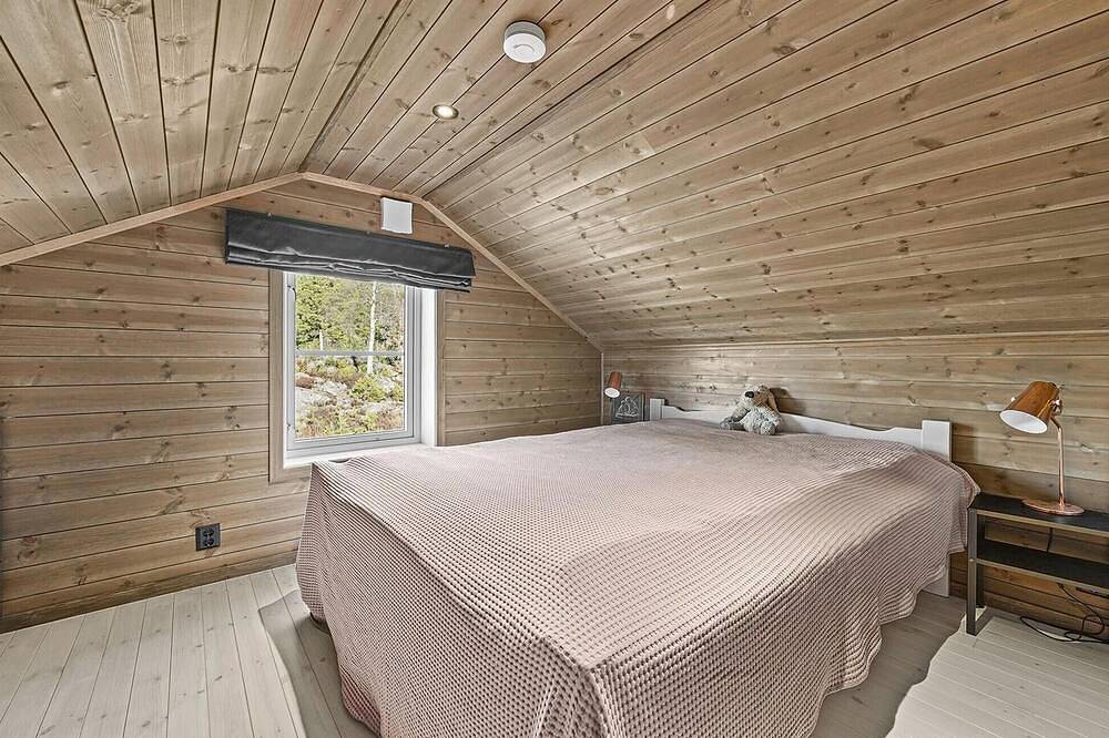 Vakkert hjem i Sannidal med utsikt over innsjøen in Drangedal 