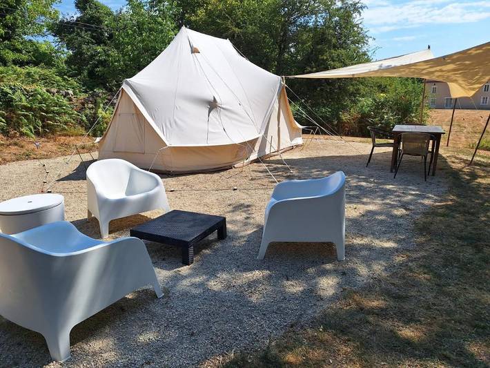 Gîte pour 4 personnes, avec jardin et vue ainsi que piscine et terrasse à Dompierre-les-Églises - 3