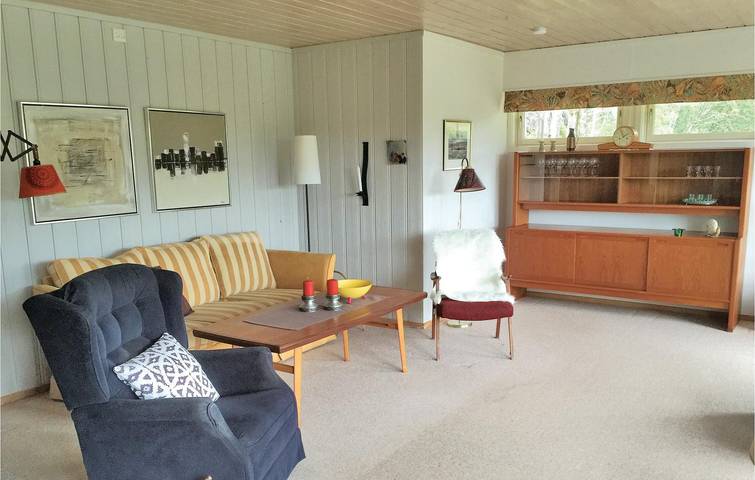 Ferienhaus für 10 Personen mit Garten in Kvinesdal
