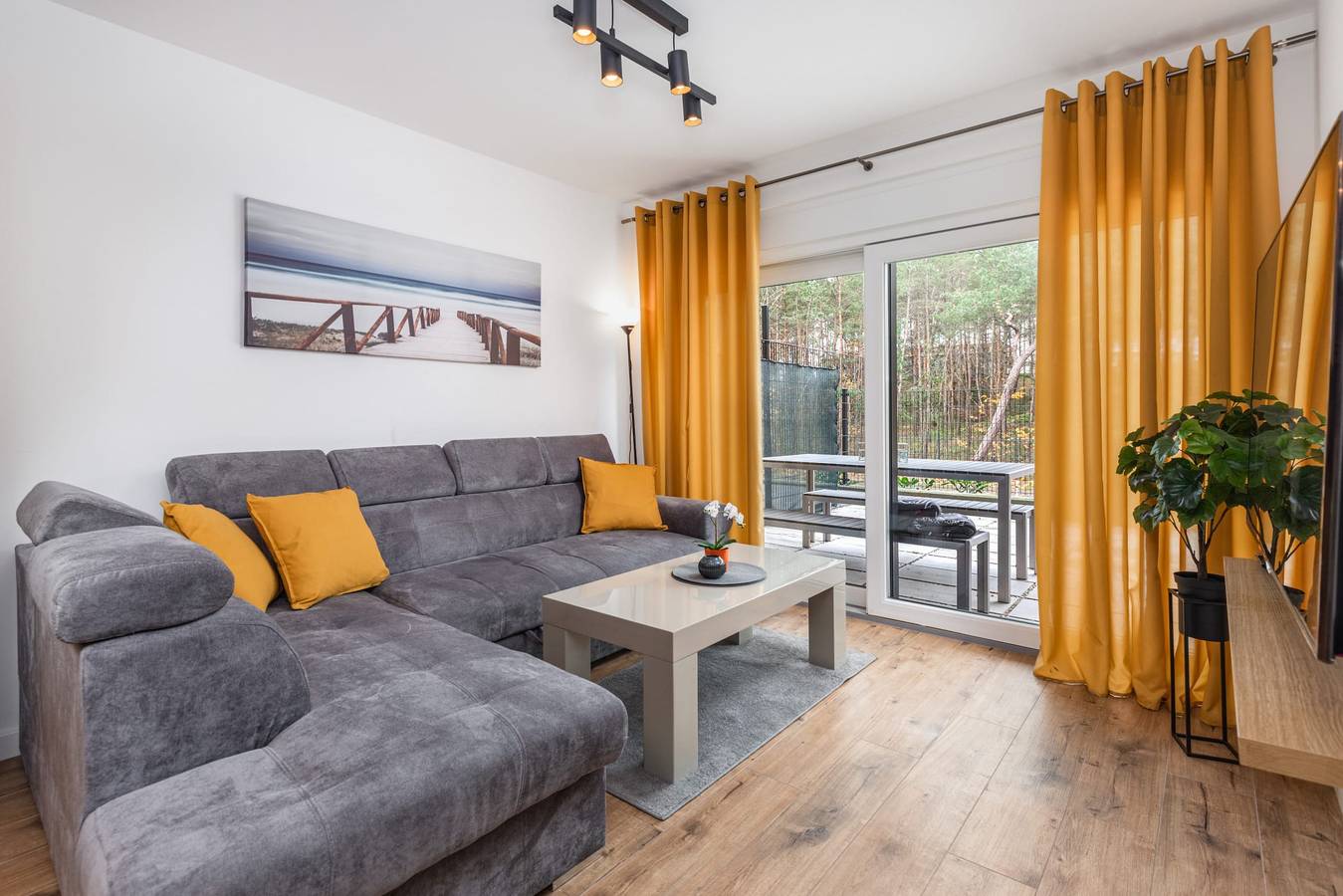 Cały apartament, Apartament wakacyjny dla 4 osób z ogród in Międzywodzie, Baltic Sea Pomerania