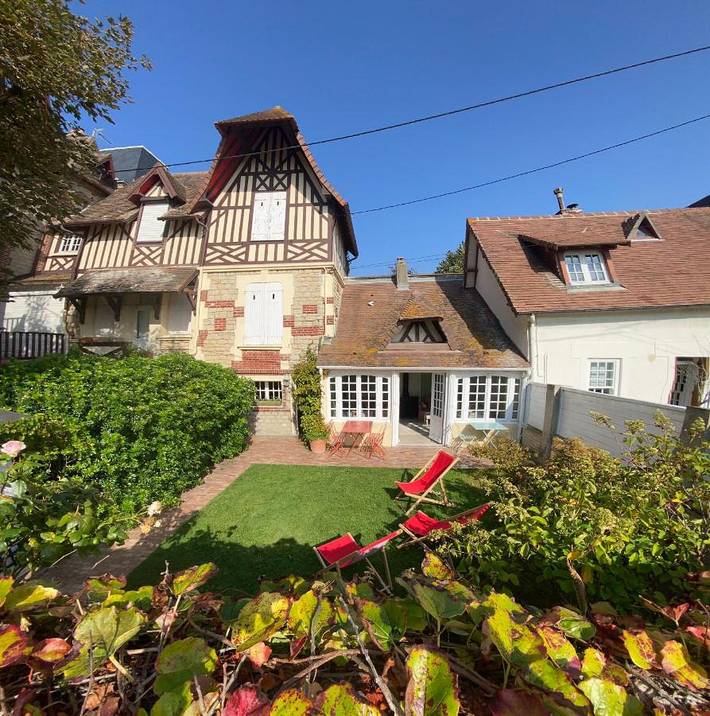 Villa pour 8 personnes, avec jardin et terrasse à Cabourg