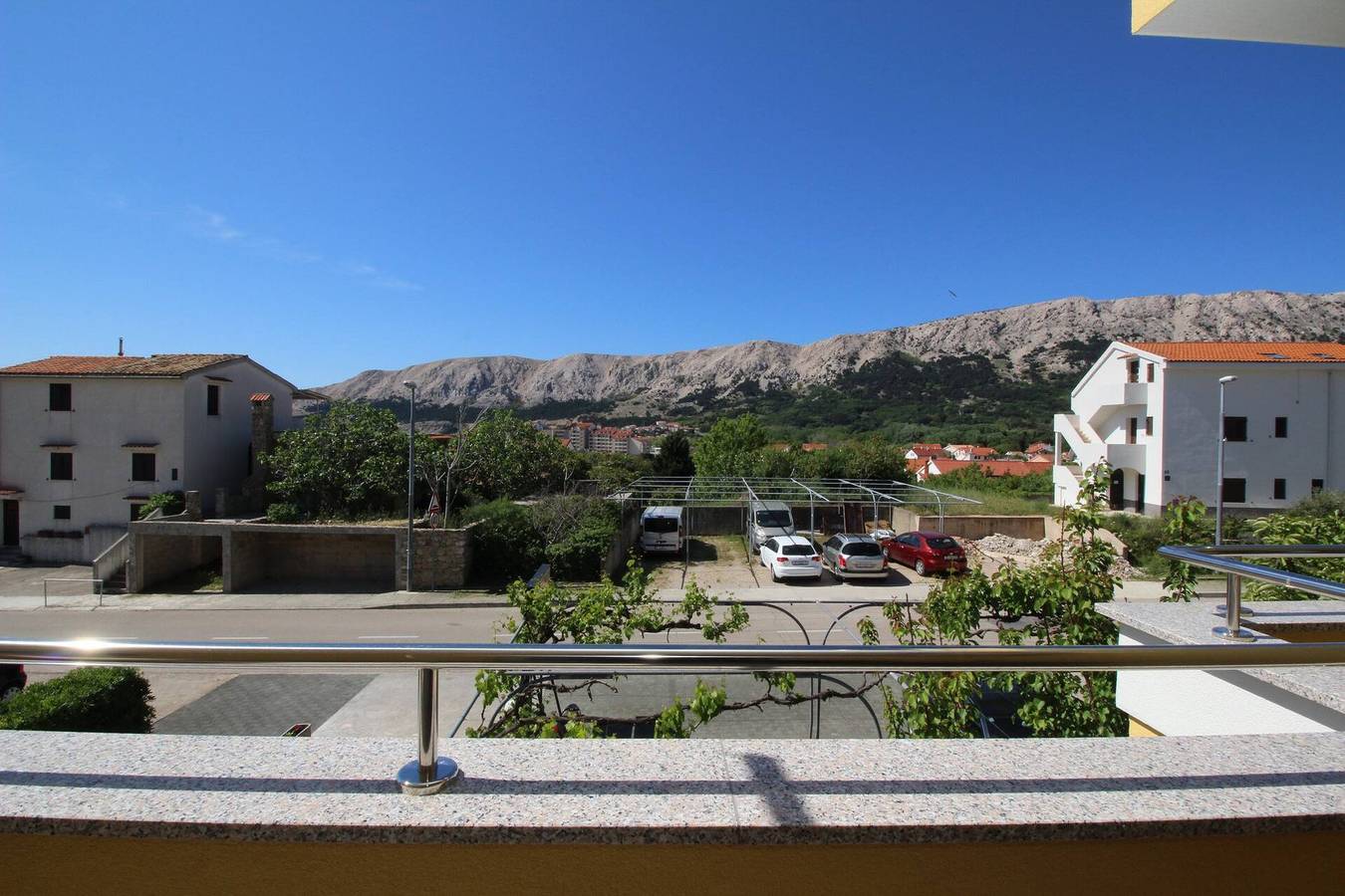 Ganze Wohnung, Charmante Wohnung Brnic Nr. 4 - mit geräumigem Balkon in Baska, Krk