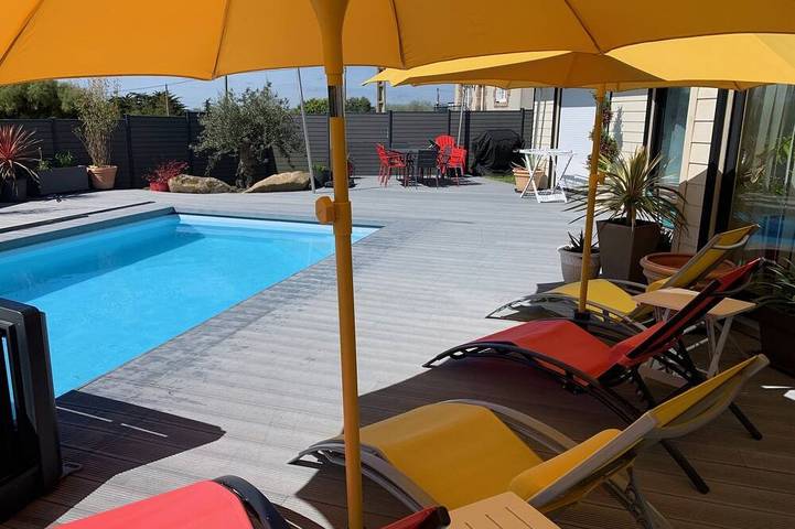 Location de vacances pour 8 personnes, avec Jardin et Sauna à Sibiril