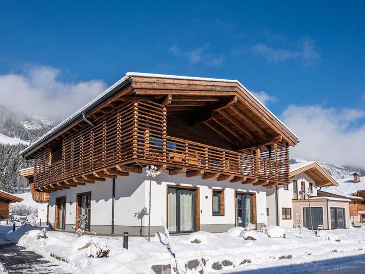 Chalet für 10 Personen, mit Sauna und Terrasse in Wald im Pinzgau
