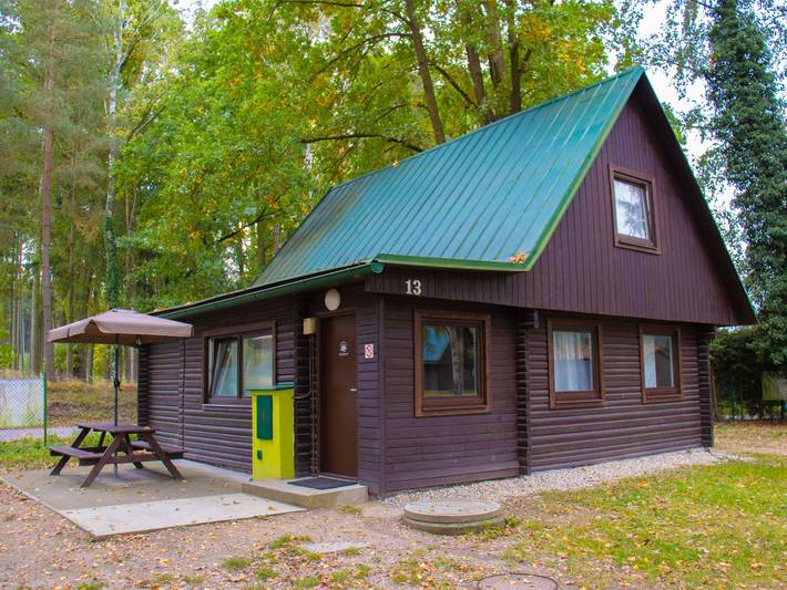 Ferienhaus für 12 Personen, mit Terrasse und Garten in Hradec Králové