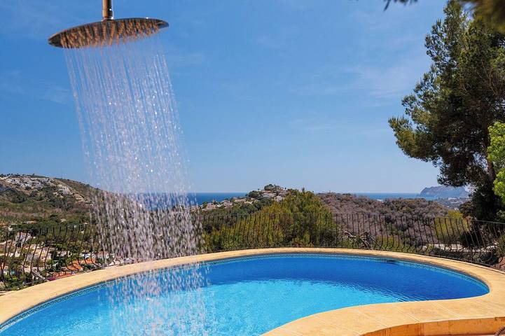 Villa für 6 Personen, mit Garten - 1