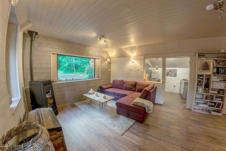 Gîte pour 2 personnes, avec jardin et vue à Aydat - 4