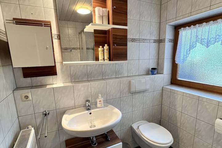 Ferienwohnung für 2 Personen, mit Terrasse und Garten in Rettenberg - 4