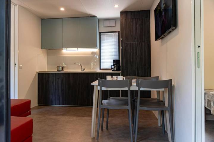 Camping für 4 Personen, mit Garten und Whirlpool sowie Pool in Lazise - 3