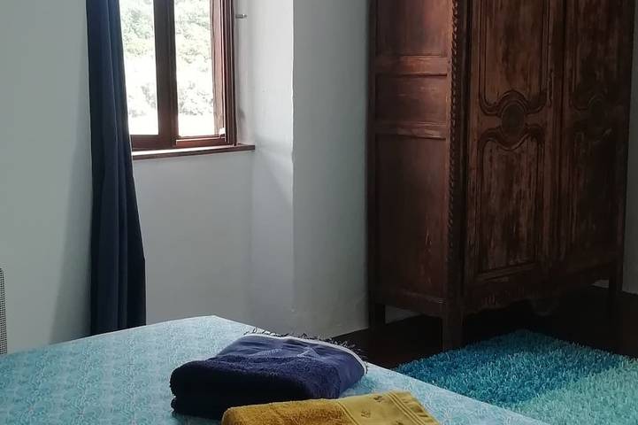 Gîte pour 7 personnes, avec jardin et piscine dans le Gers - 4