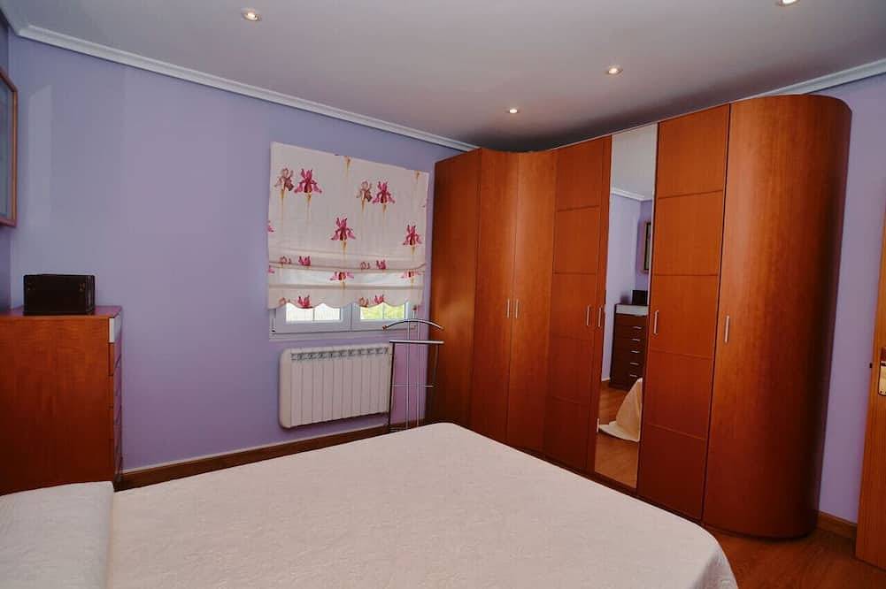 Apartamento entero, Apto en Isla con 3 dormitorios - Ama 5828 in Isla (Cantabria), Arnuero