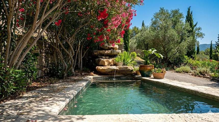 Maison de vacances pour 6 personnes, avec terrasse et piscine