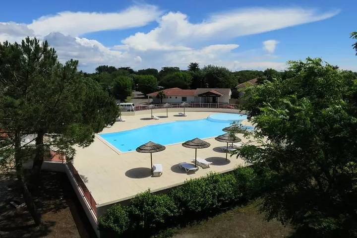 Camping für 4 Personen, mit Pool in Vendée - 2