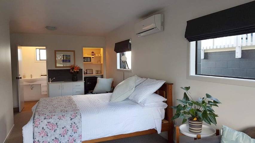 Gîte pour 2 personnes, avec terrasse à Raglan