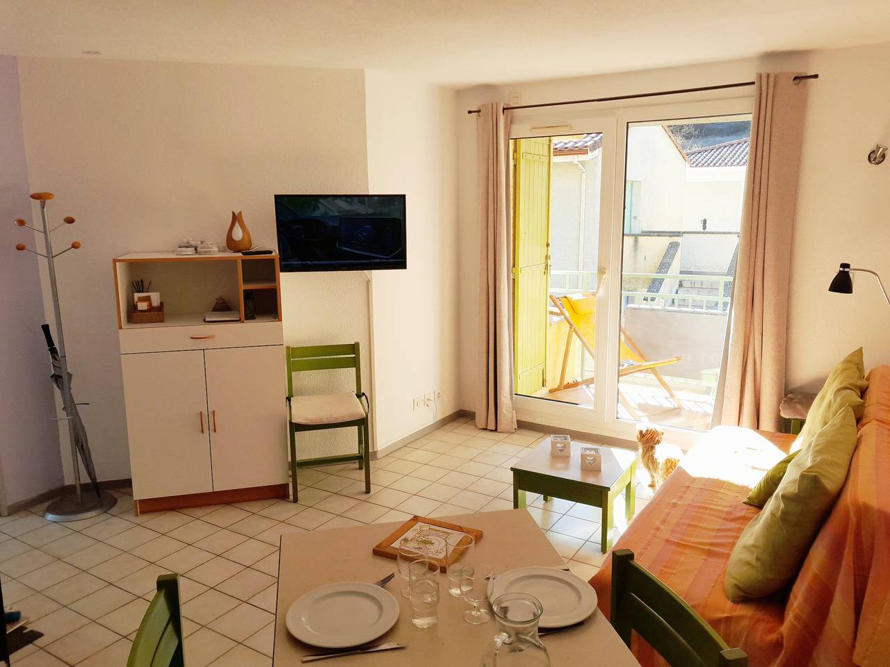 Appartement entier, Appartement 'Le Dignois' avec piscine partagée et balcon in Digne-les-Bains, Alpes-de-Haute-Provence