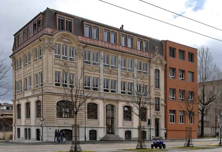 Location de vacances pour 30 personnes à La Chaux-de-Fonds