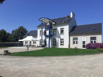 Gîte pour 36 personnes, avec jardin et terrasse en Bretagne