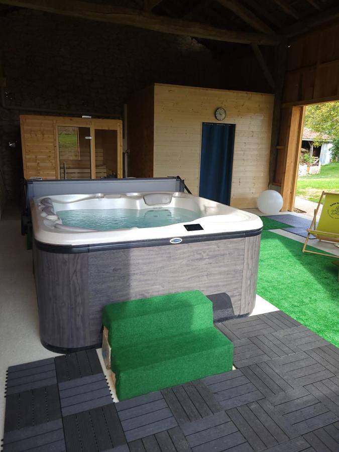 Chambre d’hôte pour 3 personnes, avec jardin et jacuzzi ainsi que balcon et sauna dans le Gers - 4