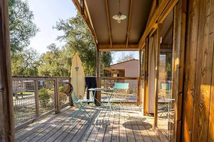 Gîte pour 5 personnes, avec Terrasse et Piscine à Soustons