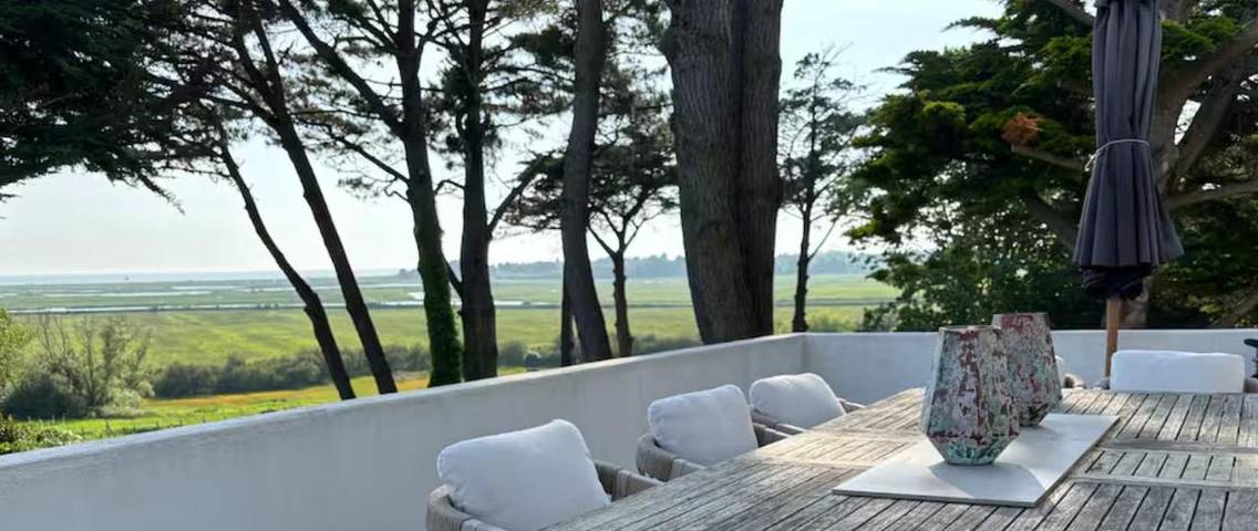 Location de vacances pour 10 personnes, avec jardin et vue à Billiers - 4