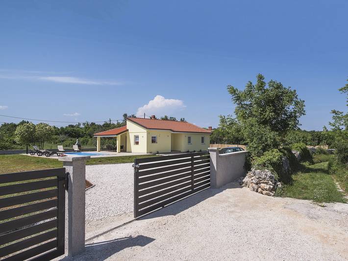 Ferienhaus für 6 Personen, mit Pool, mit Haustier
