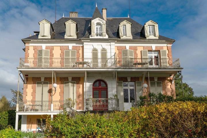 Appart’hôtel pour 5 personnes, avec jardin