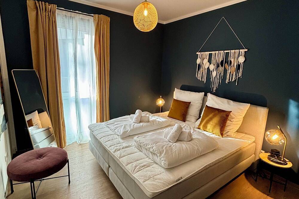 Ganze Wohnung, Zentral & stilvoll: Nähe Kurpark & Bali Therme in Bad Oeynhausen, Kreis Minden-Lübbecke