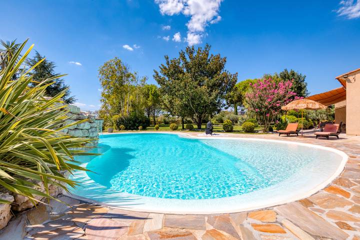 Maison de vacances pour 6 personnes, avec jardin dans l' Hérault