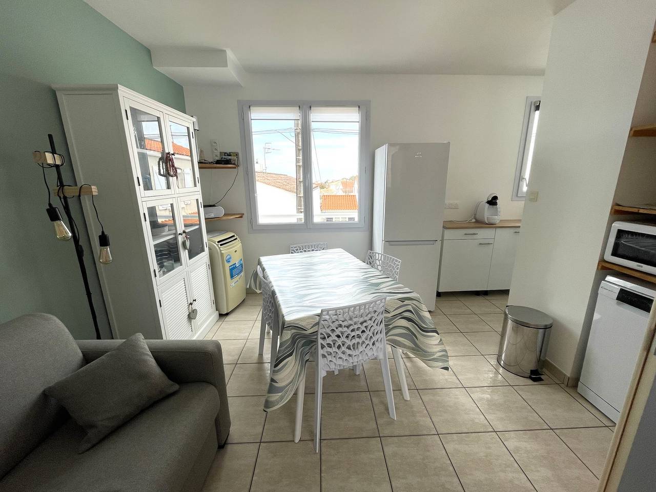 House near beach and shops in La Tranche-sur-Mer in La Tranche-sur-Mer, Vendée