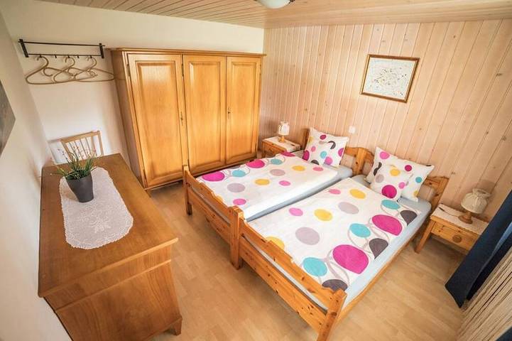 Ganze Wohnung, Christeli Appartement/Fewo, Dusche oder Bad, Wc 2-Bettwohnung in Saanenmöser, Zweisimmen