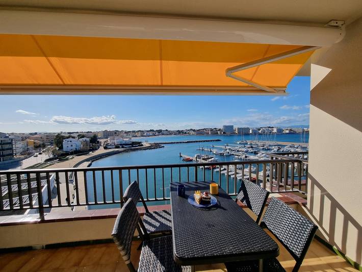 Ferienwohnung für 4 Personen, mit Meerblick und Balkon/Terrasse in l'Escala - 2